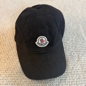 Moncler Classic Black Cap